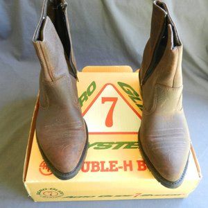 MEN'S COWBOY STYLE BOOTS OIL PROOF SIZE 10EEE